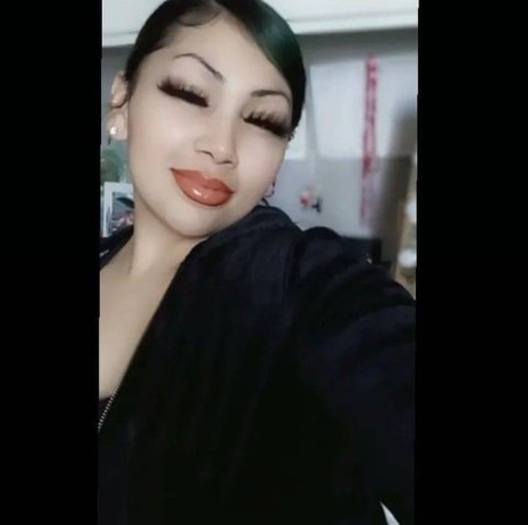 Meet your Posher, Lovely - Picture 1 of 1